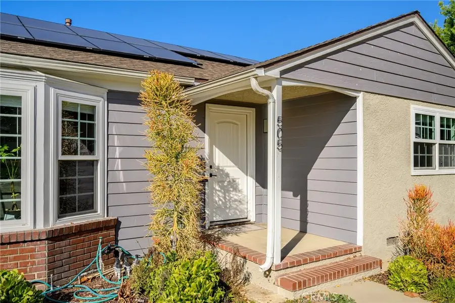 505 Cambridge Drive, Burbank, CA 91504 - #2
