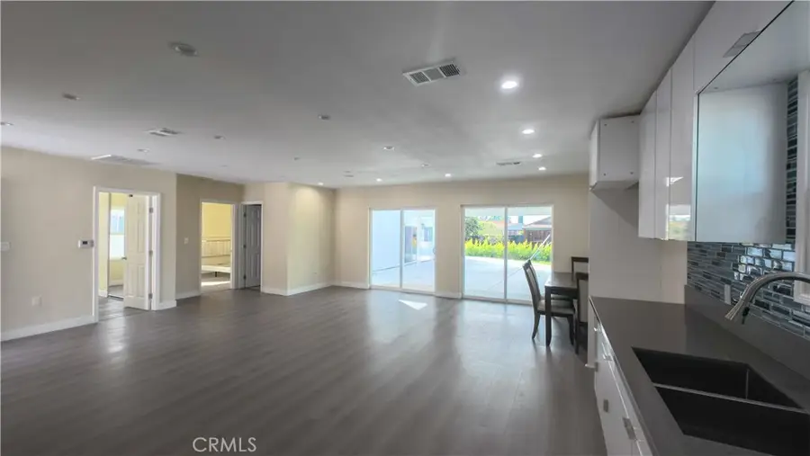 8435 Rincon, Sun Valley, CA 91352 - Image #2