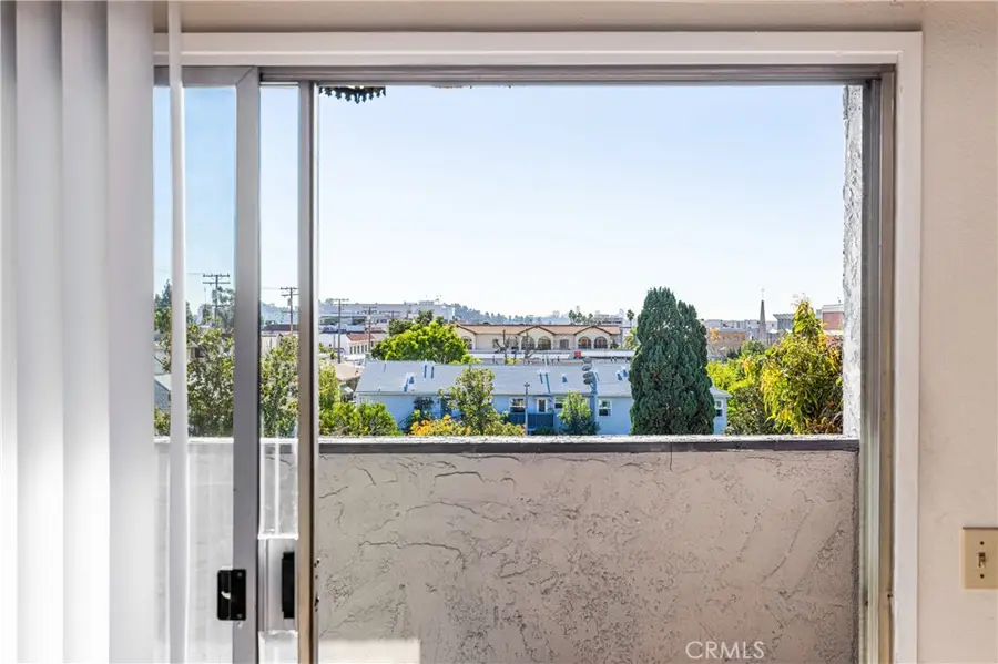 310 N Jackson #326, Glendale, CA 91206 - Image #3