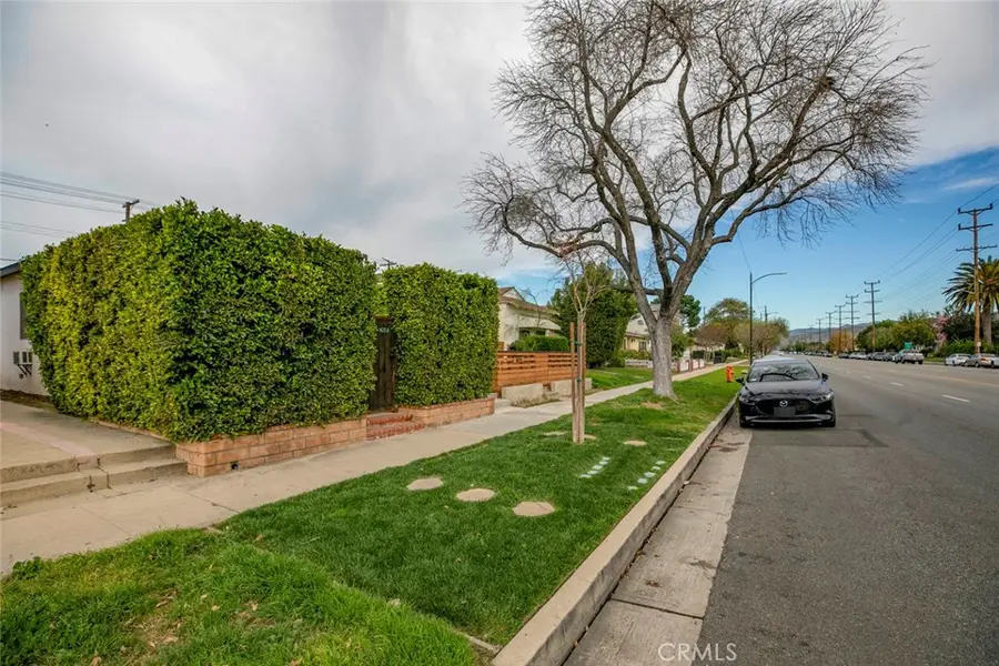 1423 N Hollywood, Burbank, CA 91505 - #2