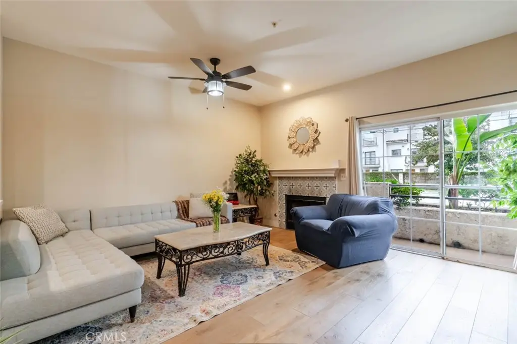 10604 Valley Spring Lane #105, Toluca Lake, CA 91602 - #1