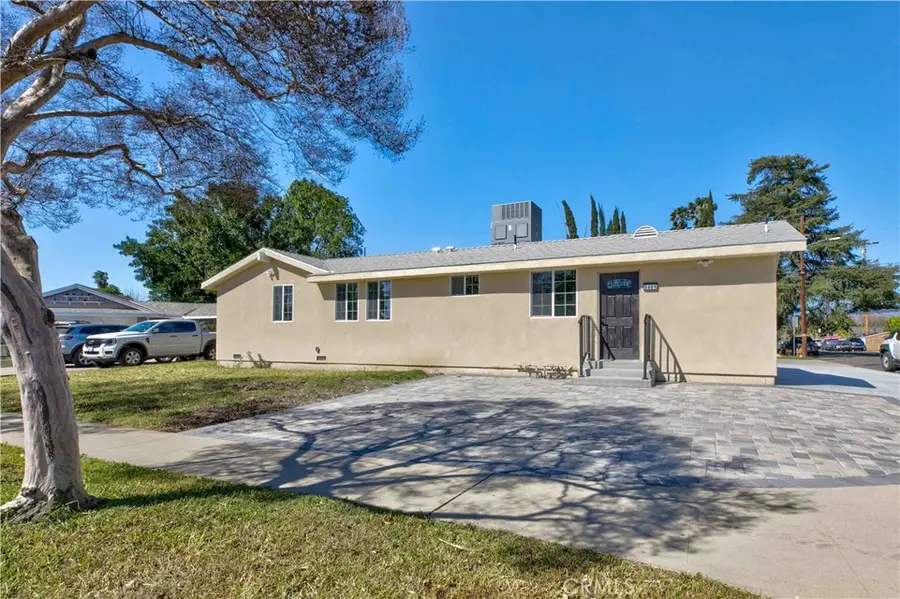8401 Kester, Panorama City, CA 91402 - #2