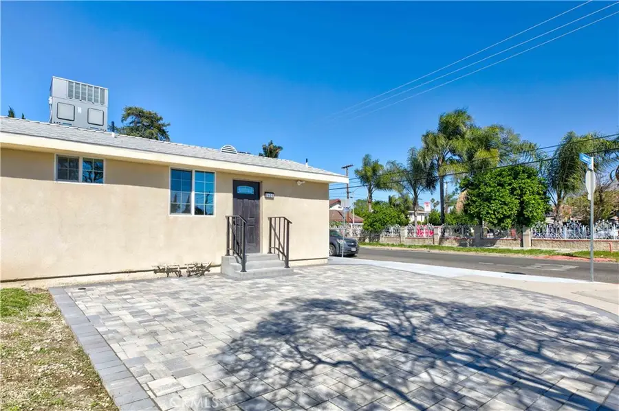 8401 Kester, Panorama City, CA 91402 - #3
