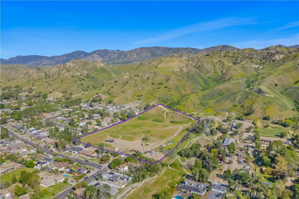 11326 Wheatland Avenue, Sylmar, CA 91342 - #1