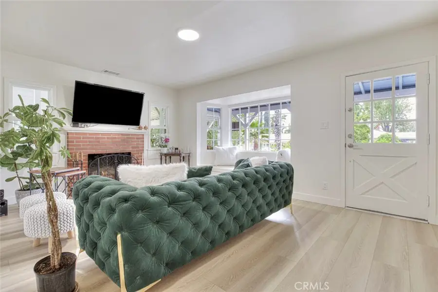 11350 Orcas, Sylmar, CA 91342 - #2