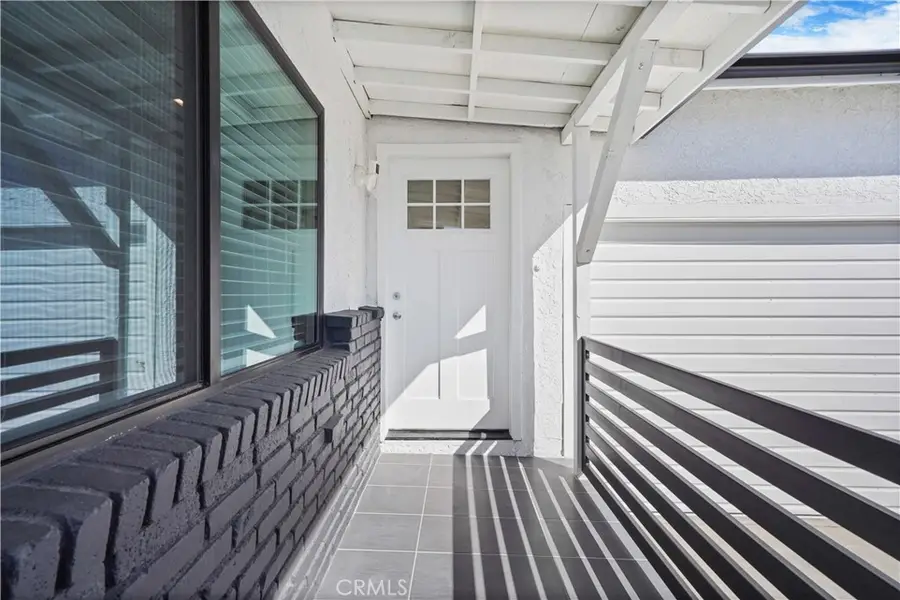 11031 Lull Street, Sun Valley, CA 91352 - #2