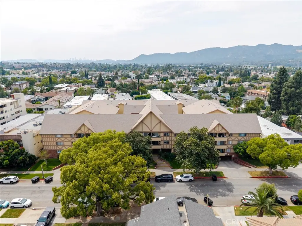 600 W Stocker Street #319, Glendale, CA 91202 - #1