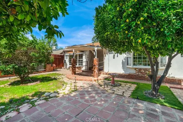 22111 Covello, Canoga Park, CA 91303