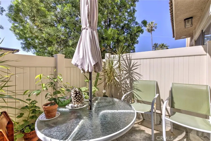 10155 De Soto #116, Chatsworth, CA 91311 - #3
