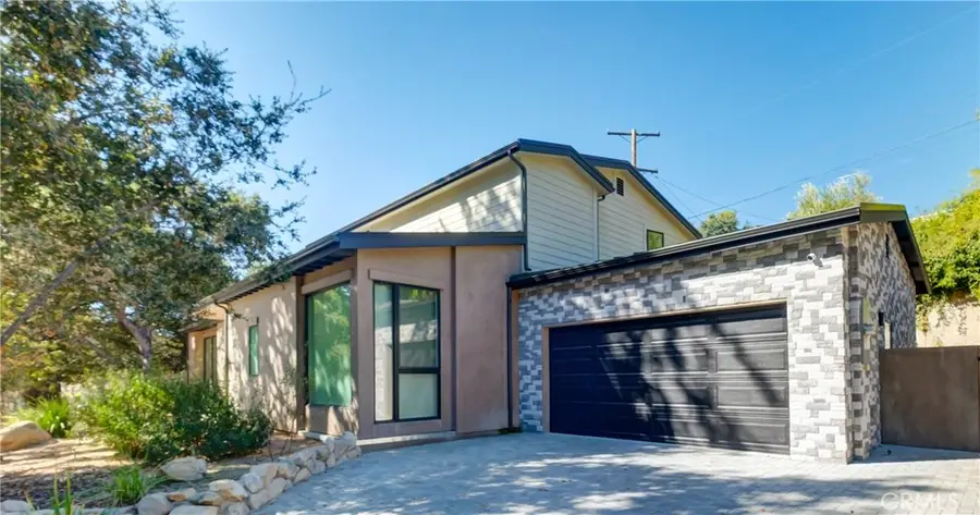 1849 Los Encinos Avenue, Glendale, CA 91208 - #2