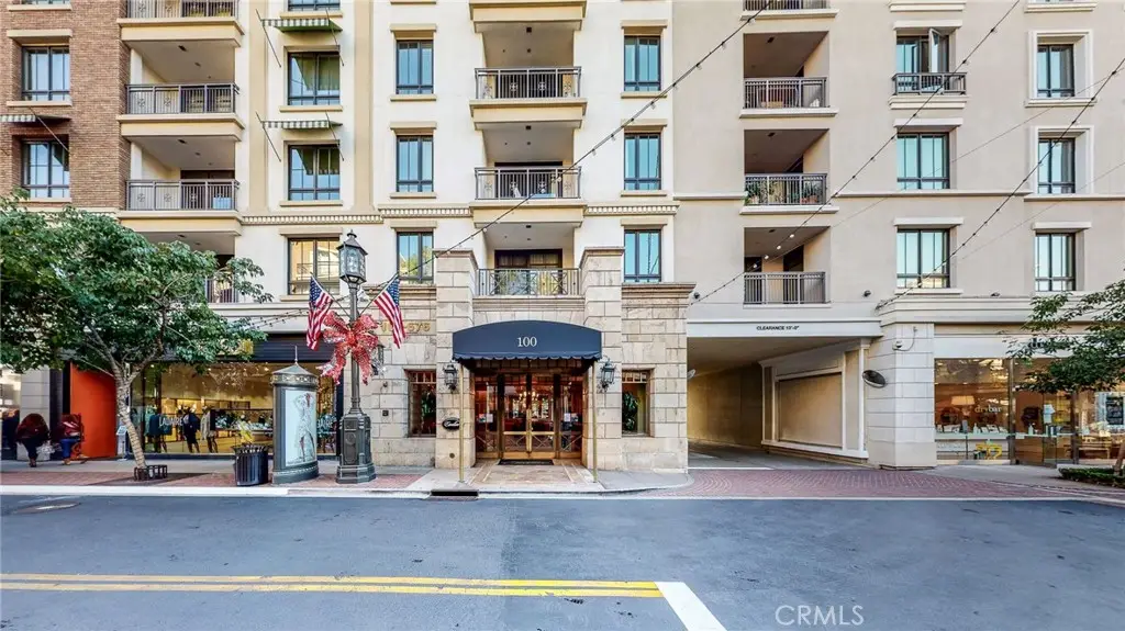 568 Caruso Avenue, Glendale, CA 91210 - #1