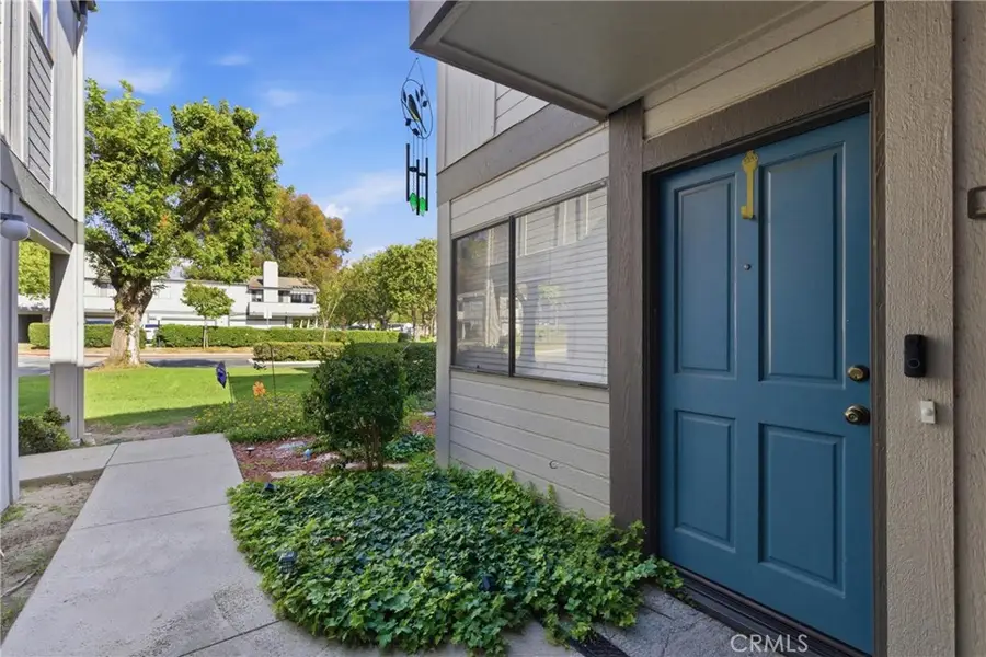 6443 Stoney View #4, Simi Valley, CA 93063 - #2