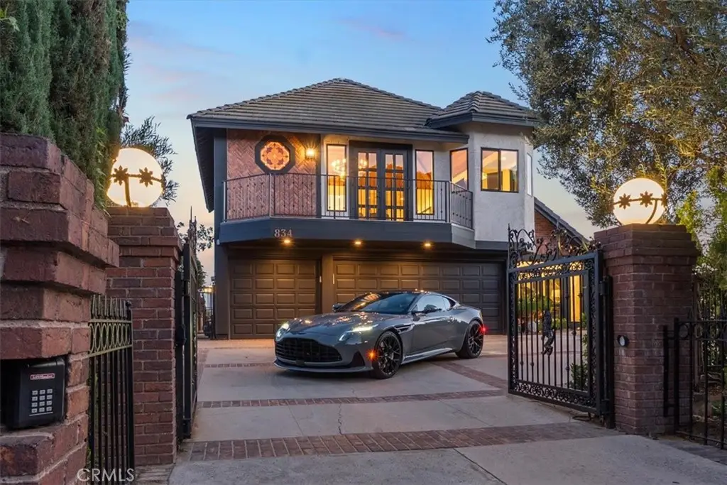 834 Moorside Drive, Glendale, CA 91207 - #1