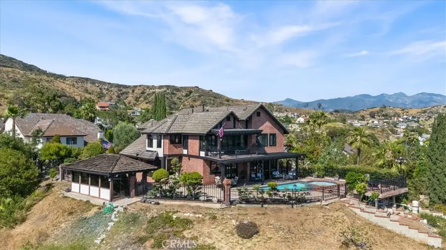 834 Moorside Drive, Glendale, CA 91207 - #2