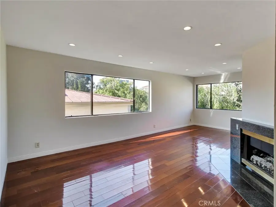 1134 Campbell #307, Glendale, CA 91207 - #2