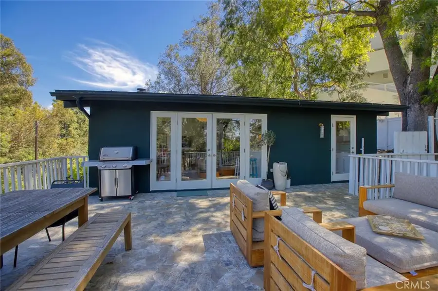 3122 Oakcrest, Los Angeles, CA 90068 - #3