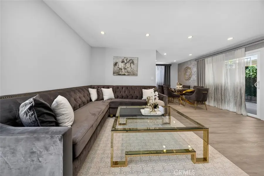 250 W Spazier Avenue #101, Burbank, CA 91502 - #2