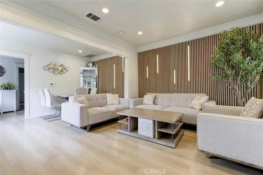 466 Vine, Glendale, CA 91204 - #3