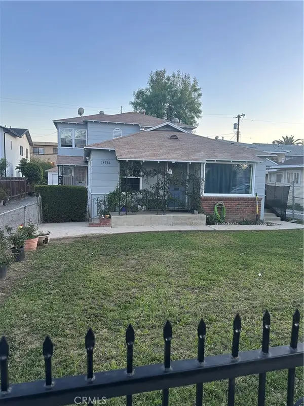 14736 Gilmore, Van Nuys, CA 91411