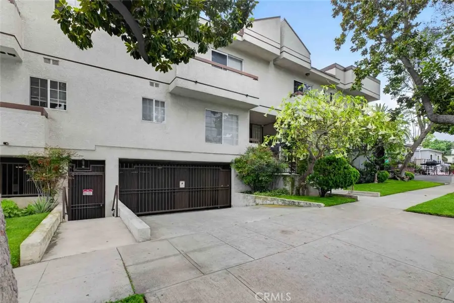 305 E Valencia #J, Burbank, CA 91502 - #2