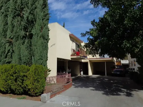 10721 Bloomfield, North Hollywood, CA 91602