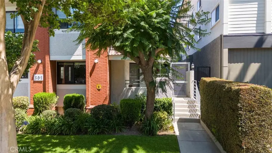 301 W Loraine Street #5, Glendale, CA 91202 - #2
