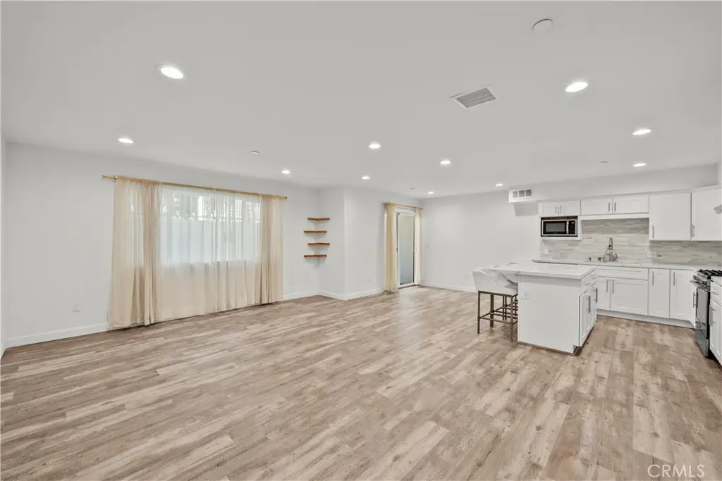 9104 Burnet, North Hills, CA 91343 - #1