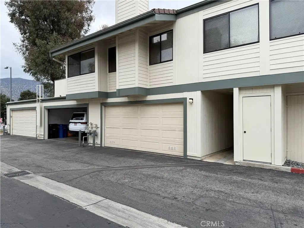 10475 Newhome Avenue #2, Sunland, CA 91040 - #1