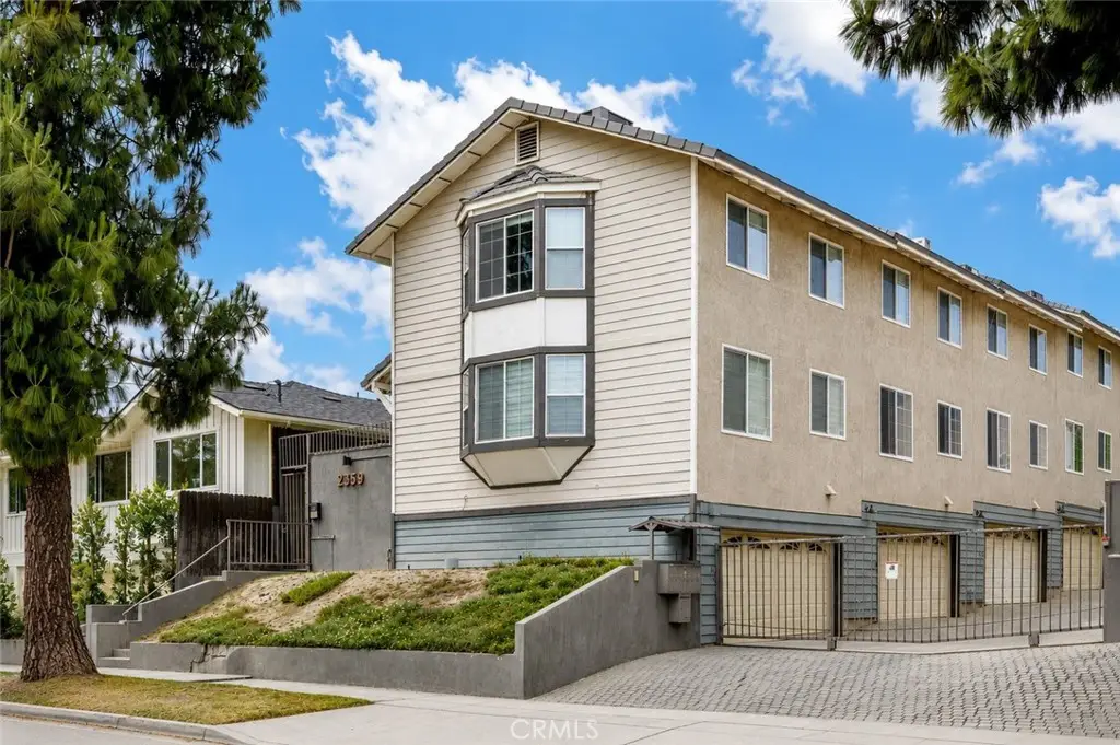 2359 Mira Vista Avenue #F, Montrose, CA 91020 - #1