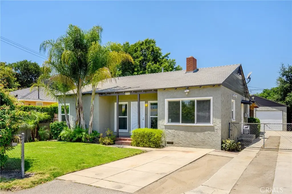 6723 Hazeltine, Van Nuys, CA 91405 - #1