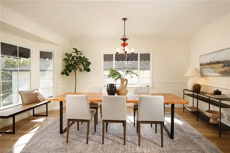 833 W Mountain, Glendale, CA 91202 - #3