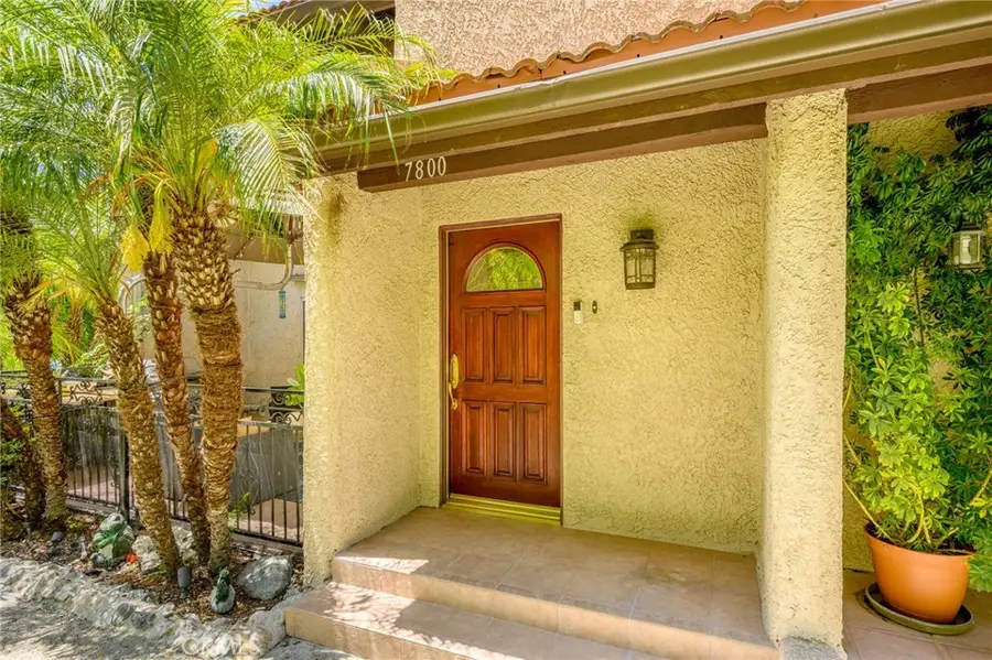 7800 Via Genova, Burbank, CA 91504 - #2