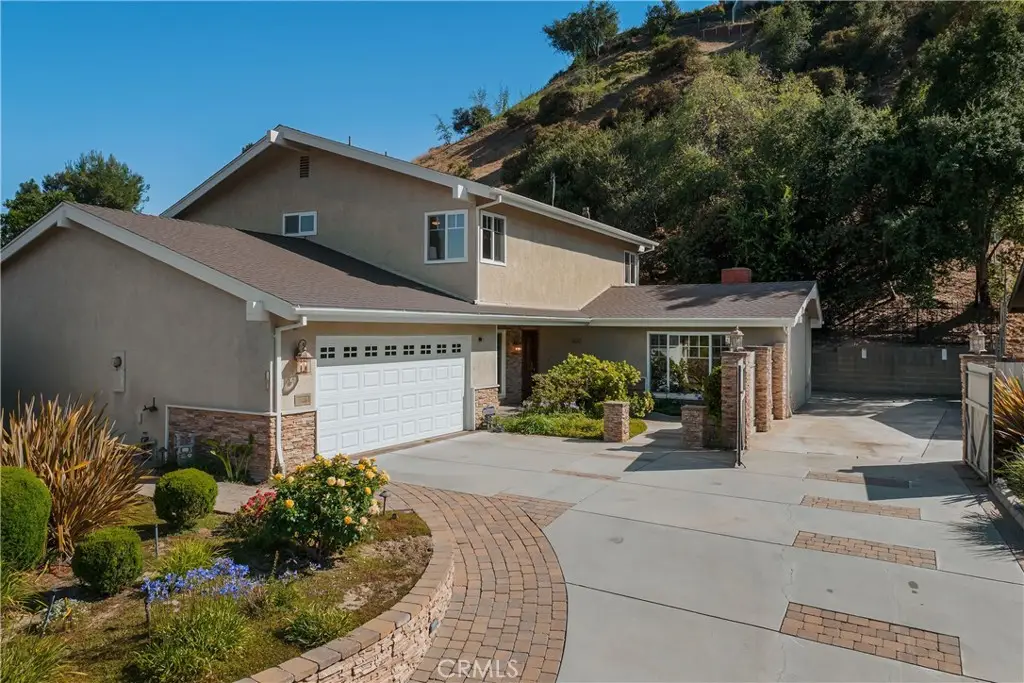 900 Chudleigh Lane, Glendale, CA 91207 - #1