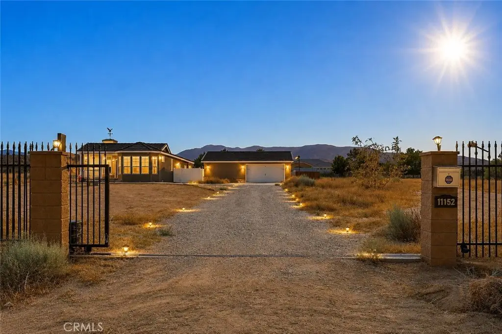 11152 E Avenue V12, Littlerock, CA 93543 - #1