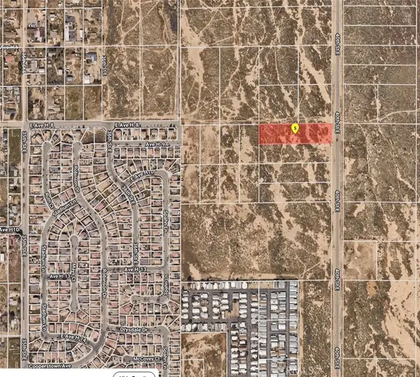 0 Avenue H #8, Lancaster, CA 93535