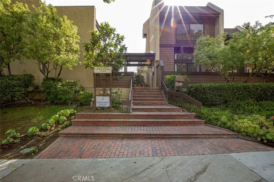 1349 N Columbus #16, Glendale, CA 91202 - #2