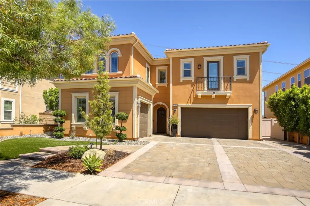 27624 Camellia Drive, Saugus, CA 91350 - #1