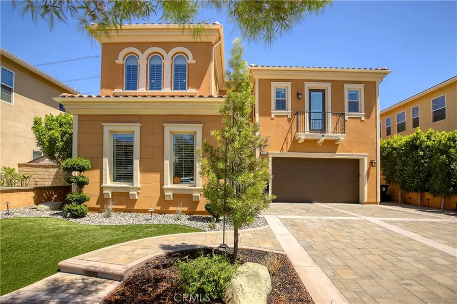 27624 Camellia Drive, Saugus, CA 91350 - #2