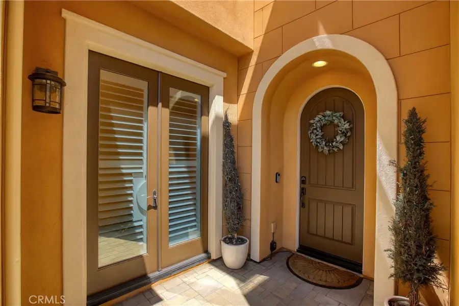 27624 Camellia Drive, Saugus, CA 91350 - #3