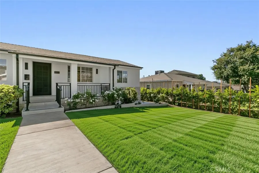 536 Hampton Road, Burbank, CA 91504 - #3