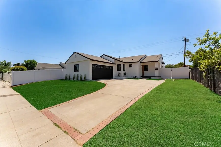 8133 Brimfield Avenue, Panorama City, CA 91402 - #3