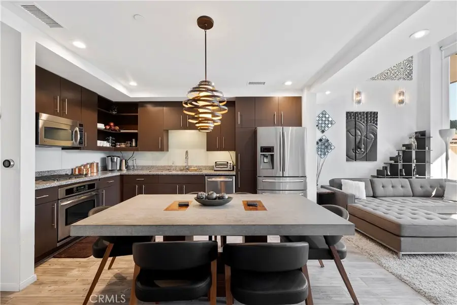 1100 Wilshire Boulevard #1707, Los Angeles, CA 90017 - #2