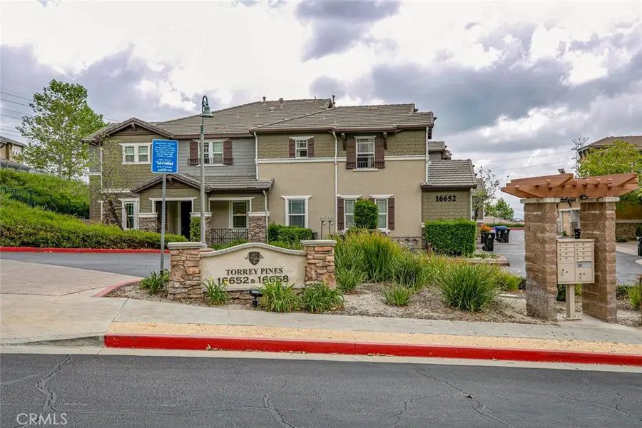 16652 Nicklaus Drive #94, Sylmar, CA 91342 - #2