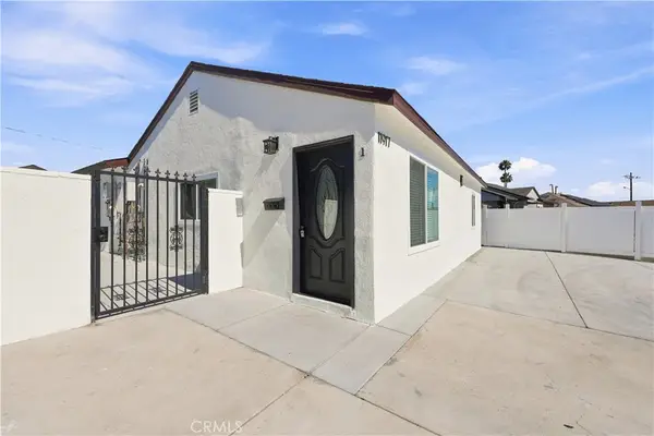 11917 Burton Street, North Hollywood, CA 91605