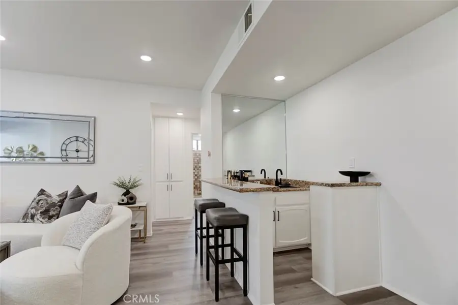 511 N Jackson #101, Glendale, CA 91206 - #3