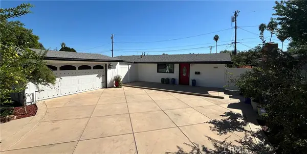 19412 Cantara St, Reseda, CA 91335