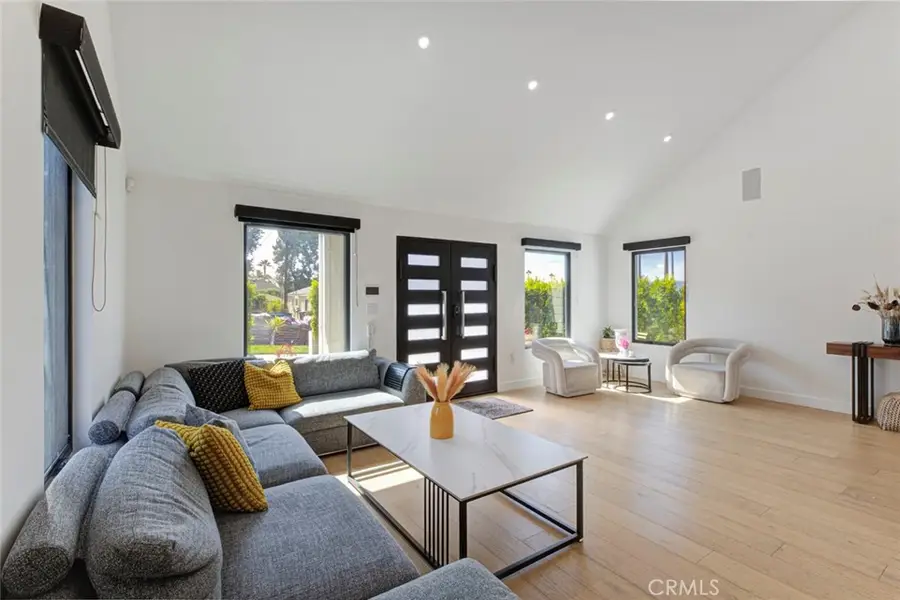1553 Western, Glendale, CA 91201 - #3