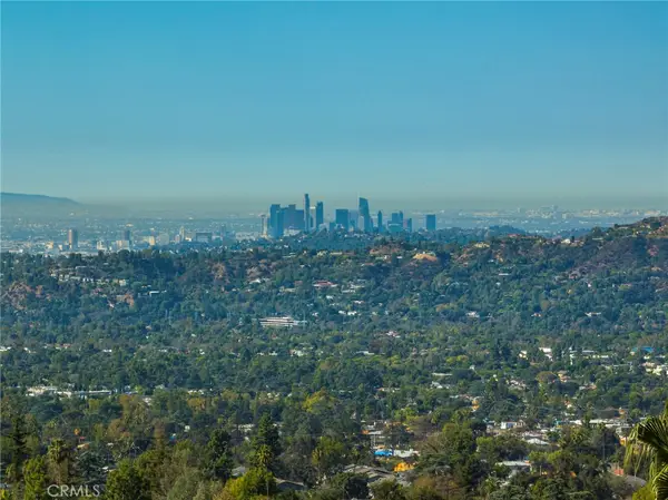 446 Devonwood Road, Altadena, CA 91001
