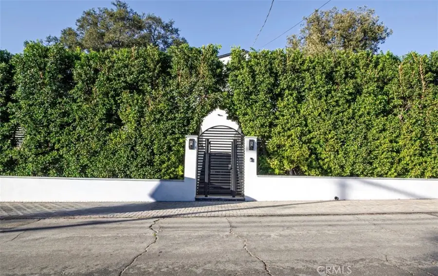 3011 Frances Avenue, La Crescenta, CA 91214 - #3