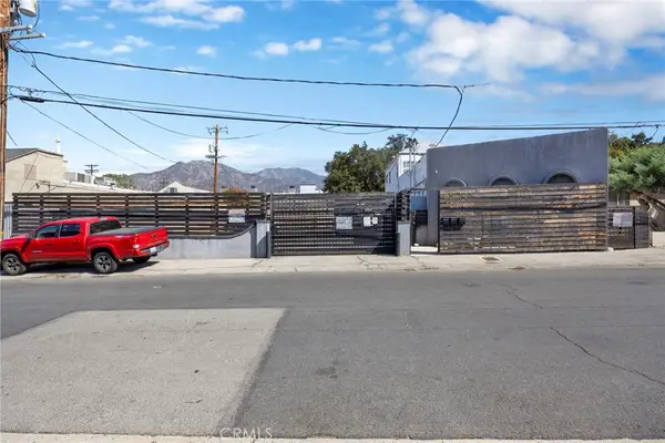 10446 Scoville, Sunland, CA 91040